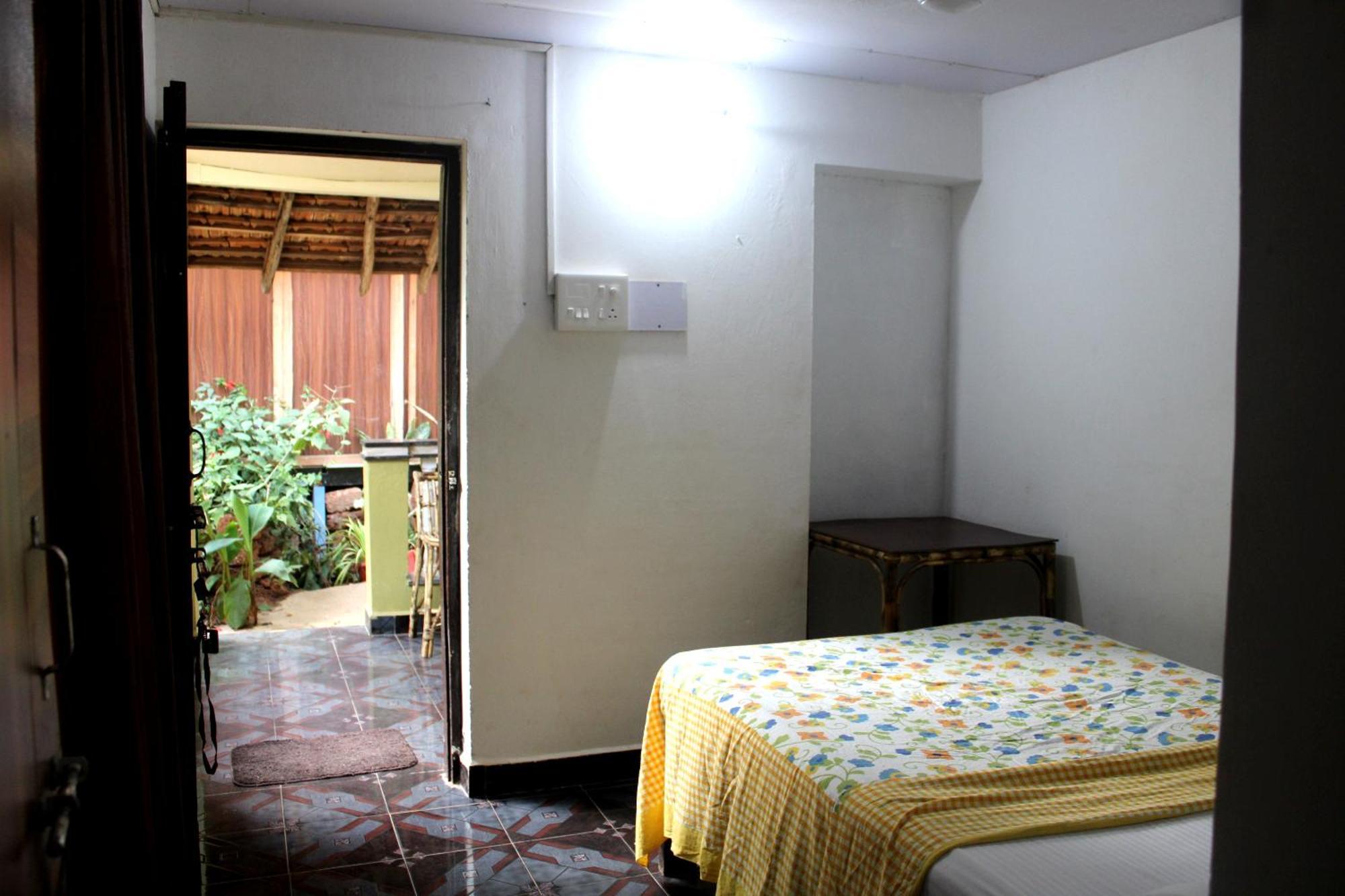 Hotel Monsoon Agonda Exterior foto