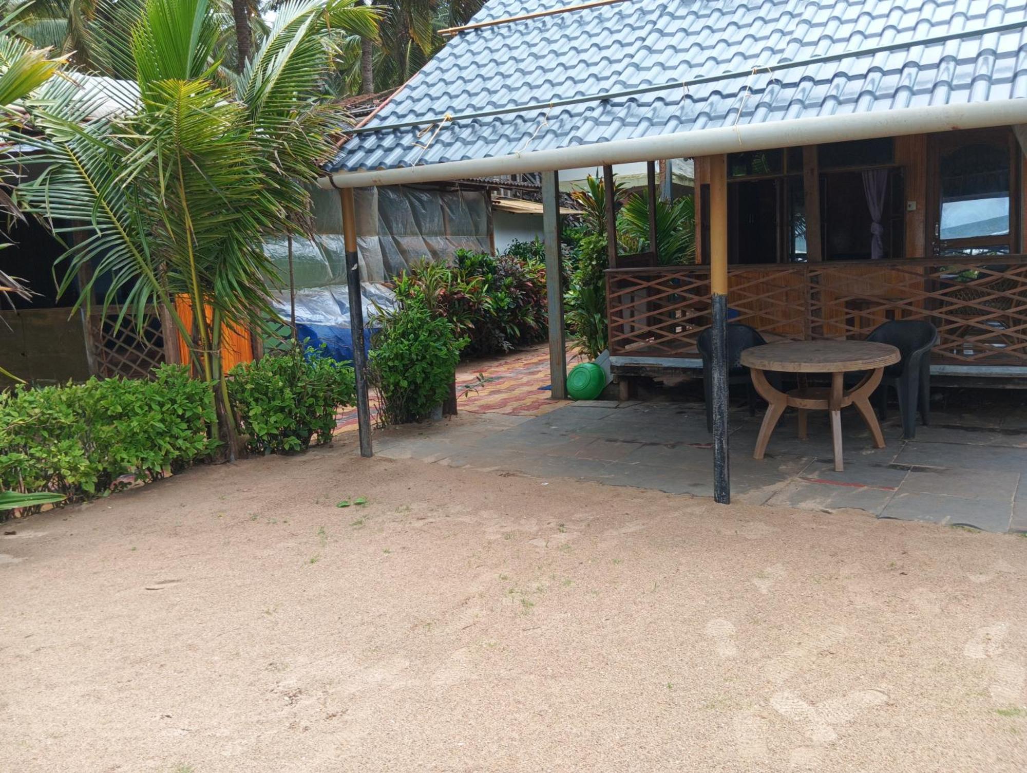Hotel Monsoon Agonda Exterior foto